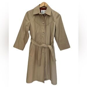 London Fog Tan Belted Trench Coat Size 4 Petite Women’s Removable Hood Timeless